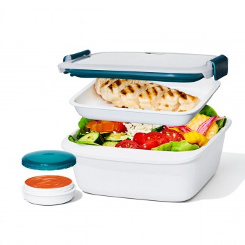 unchbox, pojemnik na wynos, lunchbox dwupoziomowy, pojemnik na lunch, lunchbox OXO, lunchbox z pojemnikiem na sos