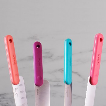 japońskie noże, zestaw noży, komplet noży kuchennych, kolorowe noże, noże Trebonn, noże ze stali nierdzewnej, 